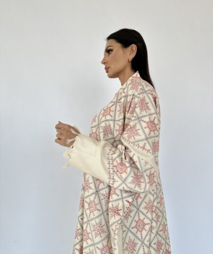 Shaall Abaya